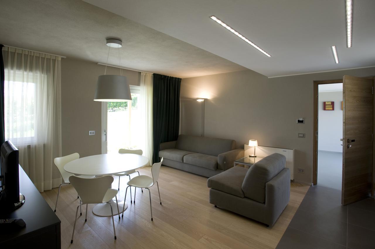 Casa Nelle Vigne Apartman Castiglione Tinella Kültér fotó