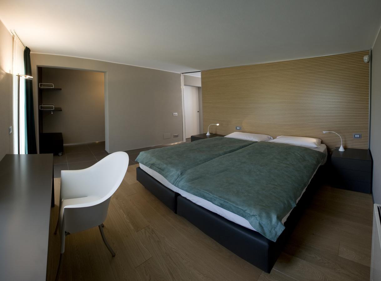 Casa Nelle Vigne Apartman Castiglione Tinella Kültér fotó