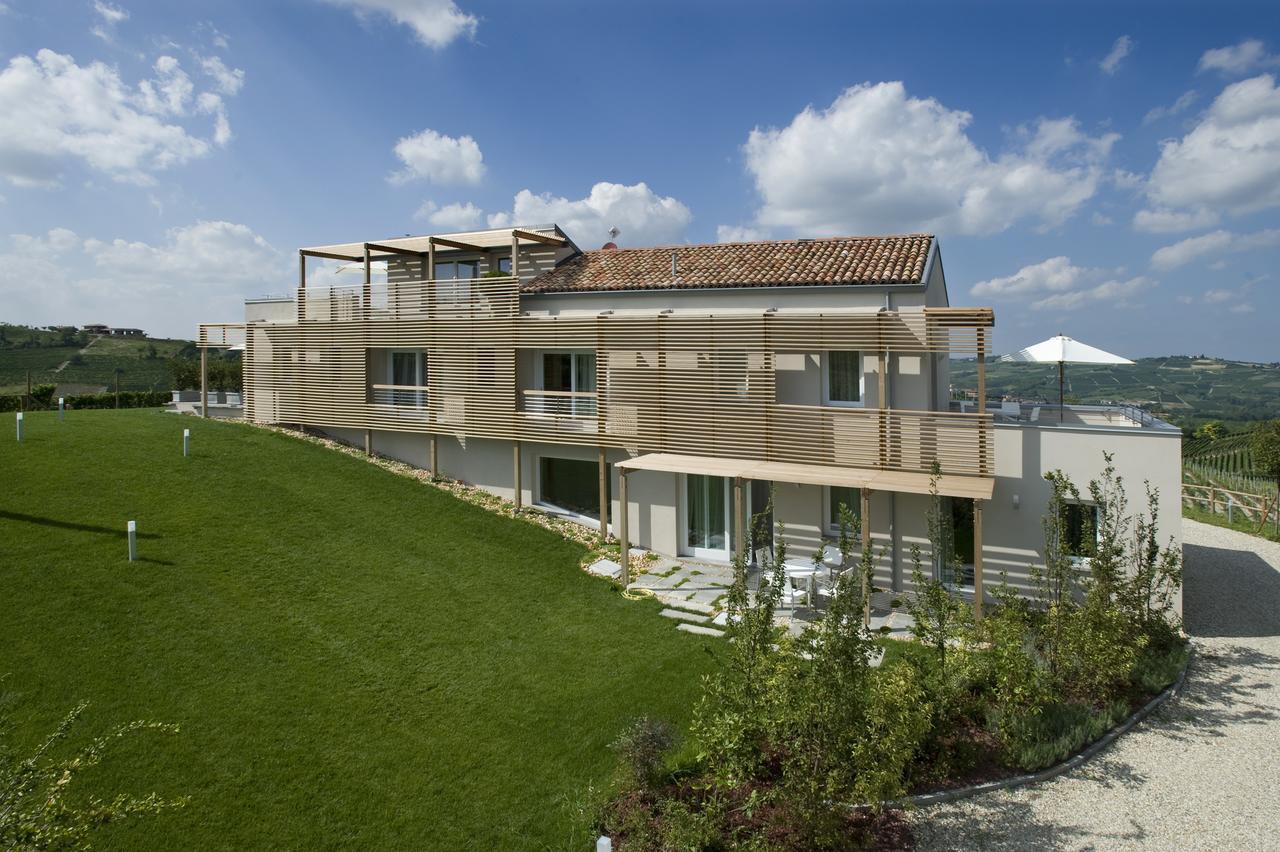 Casa Nelle Vigne Apartman Castiglione Tinella Kültér fotó