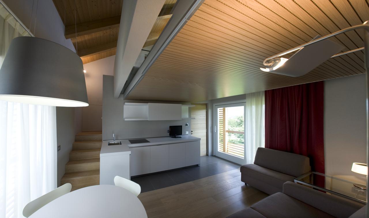 Casa Nelle Vigne Apartman Castiglione Tinella Kültér fotó